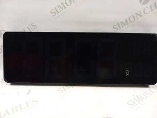 BOXED LED DIGITAL CLOCK