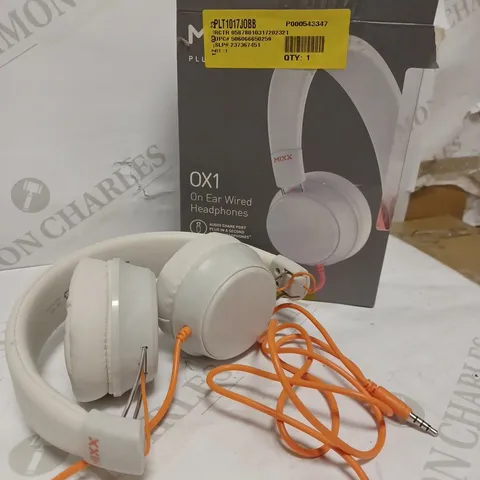 OXI ON EAR WIRED HEADPHONES