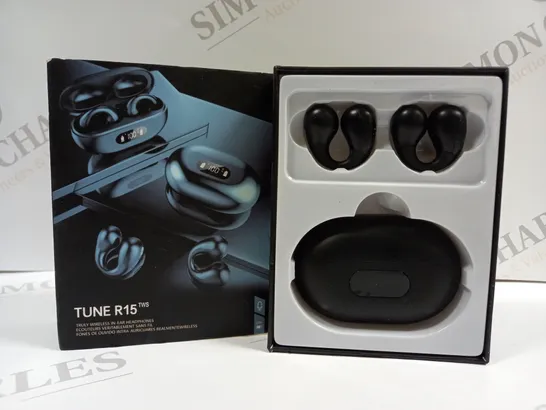 BOXED TUNE R15 TRUE WIRELESS EARBUDS 