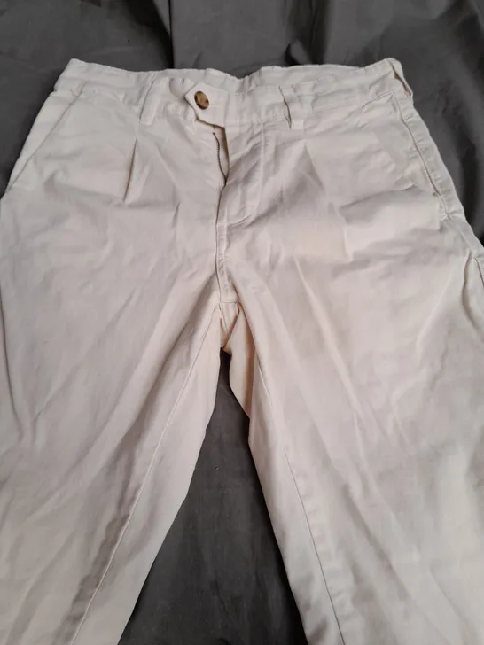 SCALPERS JEANS IN OFF WHITE SIZE 38 SLIM FIT 