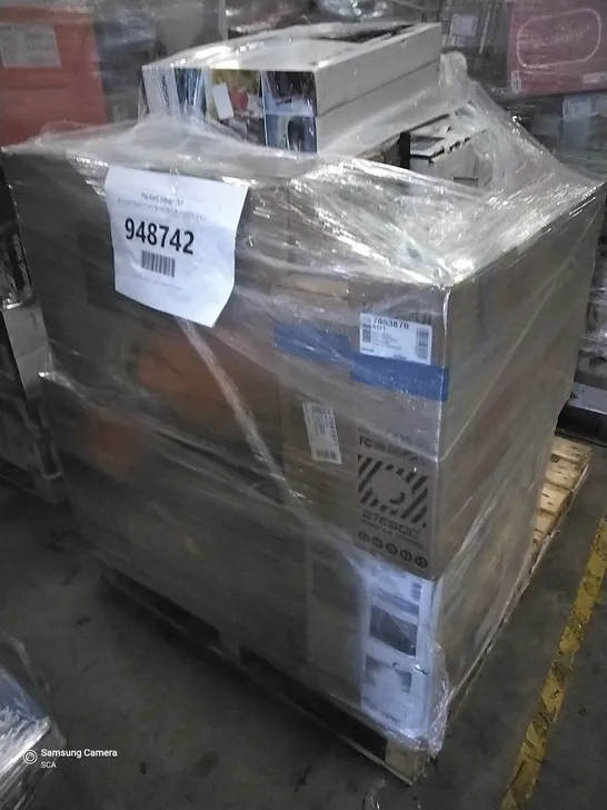 PALLET OF APPROXIMATELY 21 ASSORTED PRODUCTS TO INCLUDE;