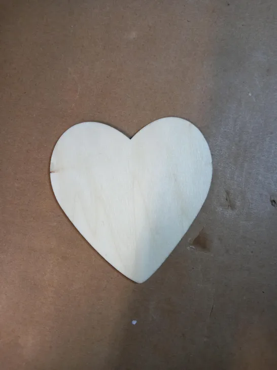 BOX OF APPROXIMATELY 150 DECORATIVE WOODEN HEARTS  