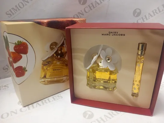 BOXED MARC JACOBS DAISY EAU DE TOILETTE GIFT SET