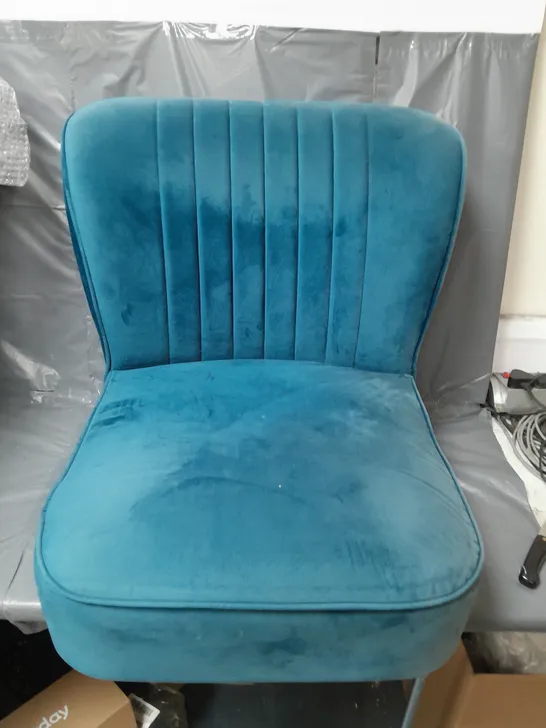 POPPY CHAIR TEAL - COLLECTION ONLY