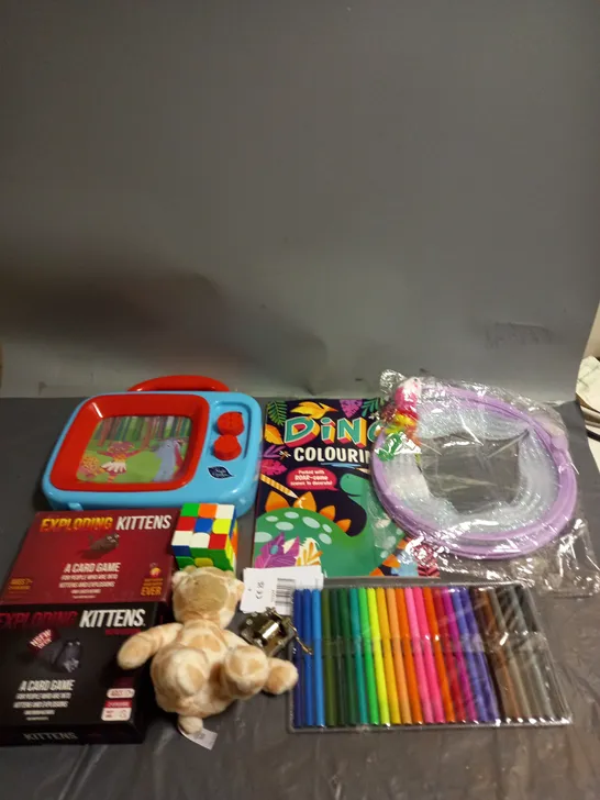 BOX OF ASSORTED TOYS AND GAMES TO INCLUDE RUBIKS CUBE, CARD GAMES AND FELT TIP PENS