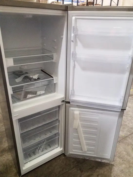 INDESIT 229L FREESTANDING FRIDGE FREEZER SILVER  - UNPROCESSED RAW RETURN