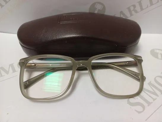 LONDON RETRO Y326 BALHAM SHINY GREY/SILVER GLASSES 