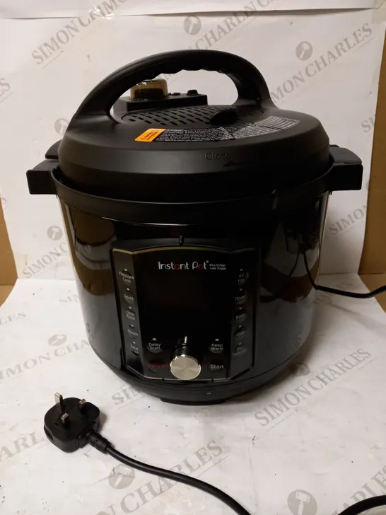 INSTANT POT PRO CRISP ELECTRIC MULTI COOKER