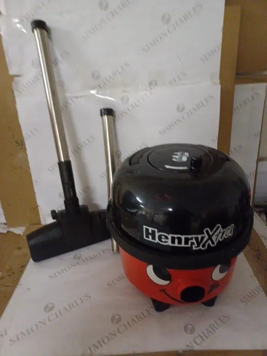 NUMATIC HENRY XTRA VACUUM CLEANER