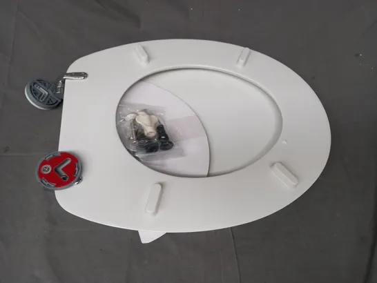 BOXED CROYDEX KIELDER TOILET SEAT