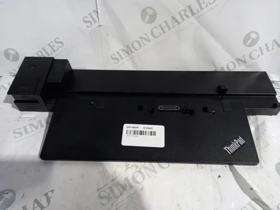 LENOVO THINKPAD 40A5 WORKSTATION DOCK