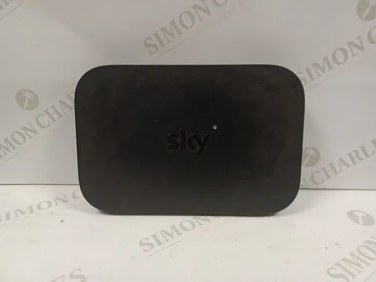 SKY EM150 Q MINI BOX