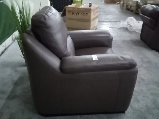 QUALITY ITALIAN DESIGNER AVOLA NEW ARMCHAIR - CHOCOLATE LEATHER 