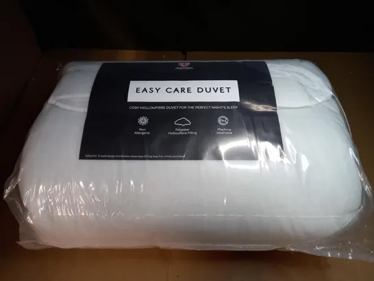 EASY CARE HOLLOWFIBRE 13.5 TOG DUVET - DOUBLE