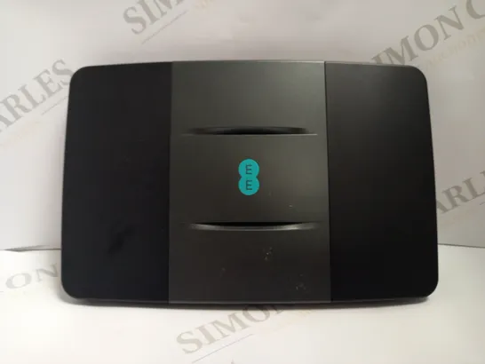 EE SMART HUB - BLACK