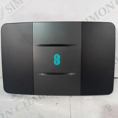 EE SMART HUB WI-FI ROUTER