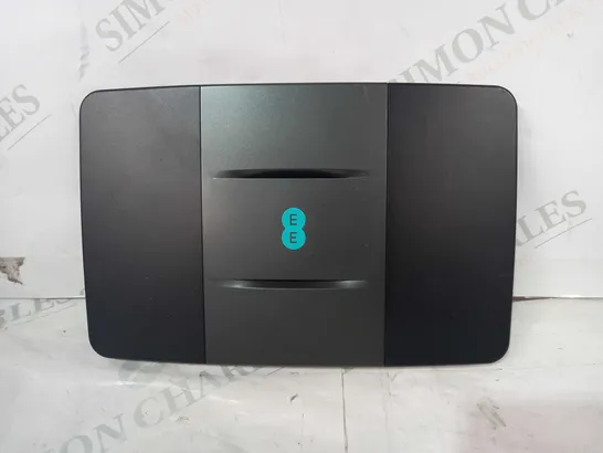 EE SMART HUB WI-FI ROUTER