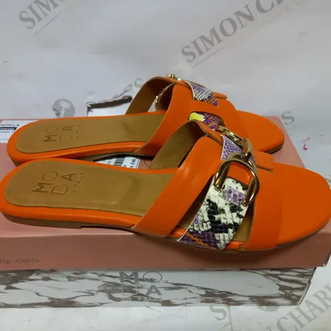 MODA IN PELLE NOELA SLIDE SANDAL ORANGE SNAKE PRINT - SIZE 39