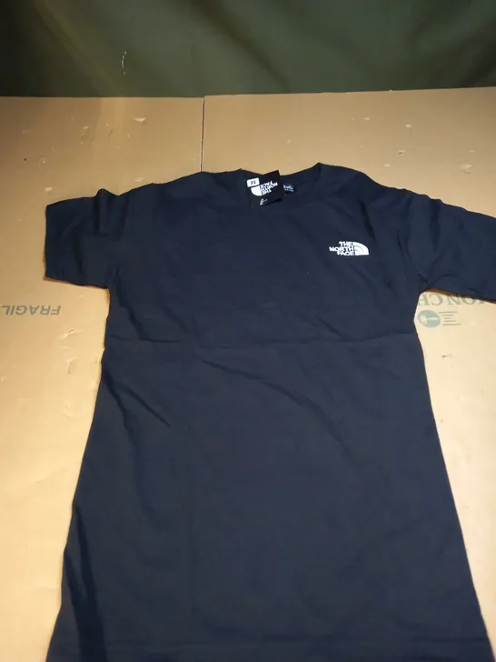 THE NORTH FACE BLACK TOP - SIZE MEDIUM