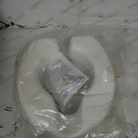 NRS NOVELLE CLIP-ON RAISED TOILET SEAT