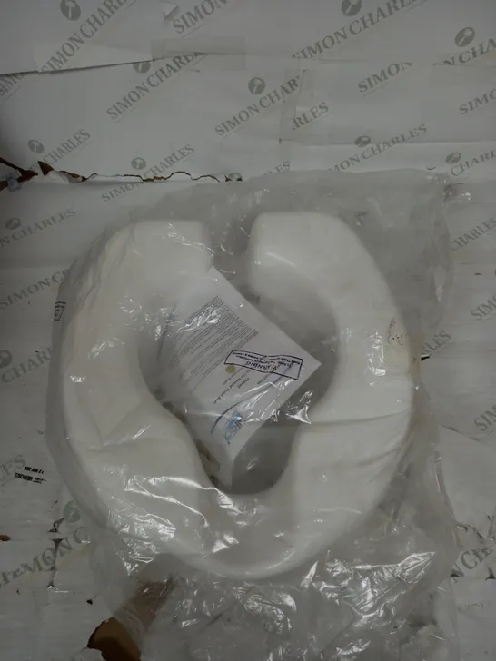 NRS NOVELLE CLIP-ON RAISED TOILET SEAT