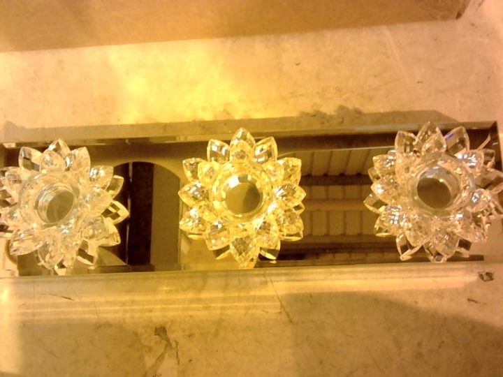 Lot 8704 JULIEN MACDONALD CRYSTAL CANDLE HOLDER Simon Charles