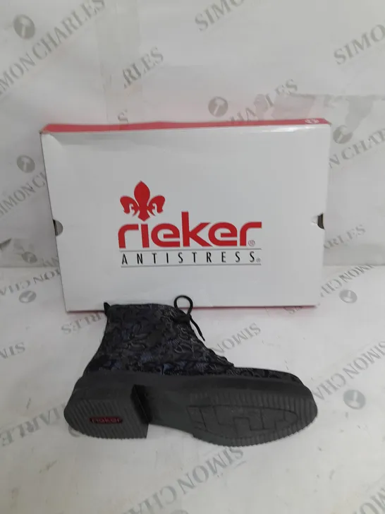 BOXED REIKER LACE UP BOOTS IN NAVY - SIZE 4