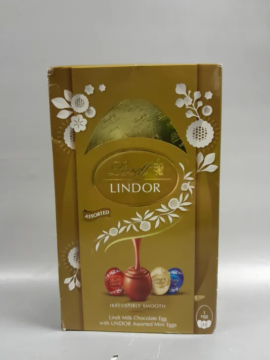 BOXED LINDT LINDOR MILK CHOCOLATE EGG WITH ASSORTED MINI EGGS 