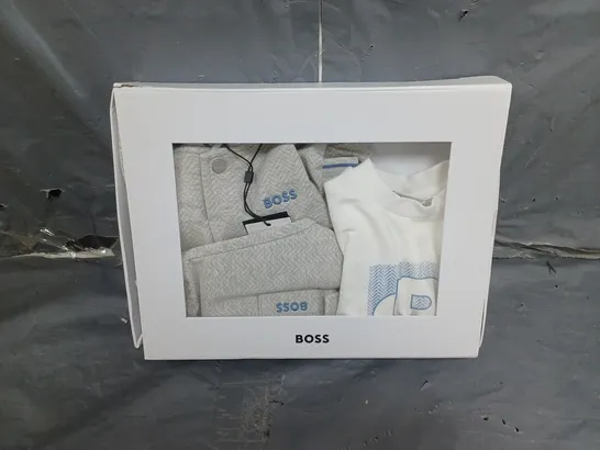 HUGO BOSS - NEWBORN BABY BOYS GIFT BOXED TRACKSUIT & T-SHIRT SET - LIGHT GREY - SIZE 9 MONTHS