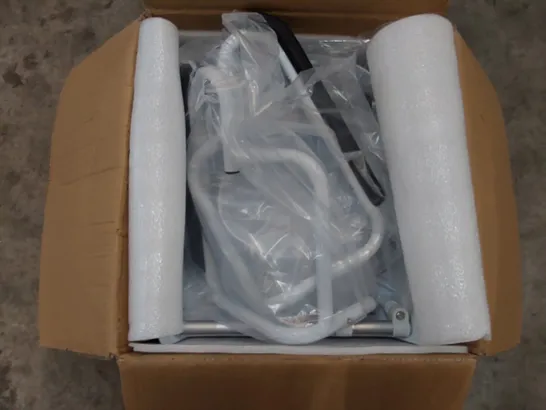 BRAND NEW BOXED TOILET SEAT RISER WITH HANDLES (1 BOX)