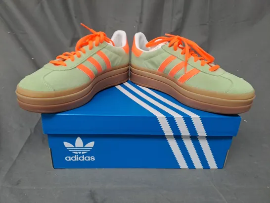 BOXED PAIR OF ADIDAS GAZELLE BOLD W SHOES IN GREEN/NEON ORANGE UK SIZE 6