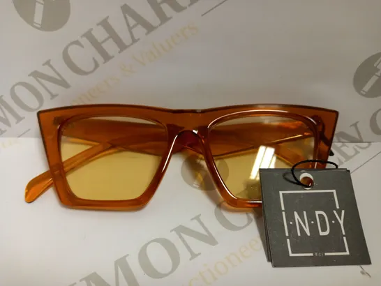 INDY BROOKLYN SUNGLASSES - ORANGE