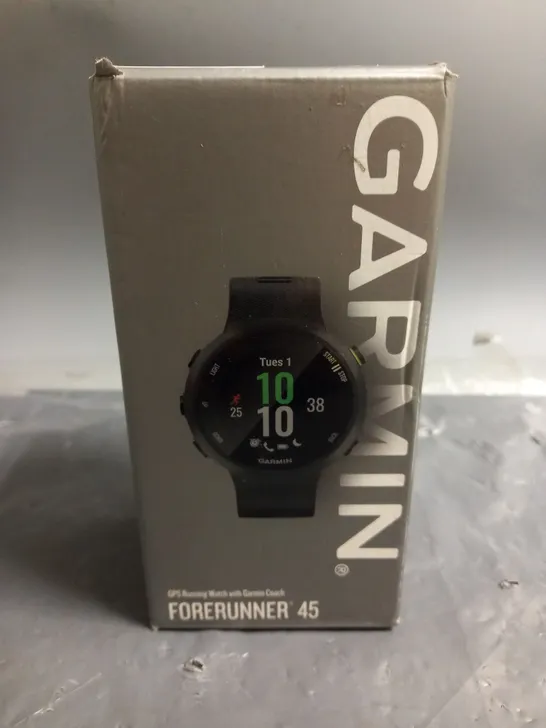 BOXED GARMIN FORERUNNER 45 GPS RUNNING WATCH