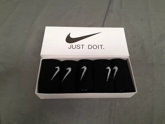 BOXED NIKE JUST DO IT BLACK SOCKS - SIZE UNSPECIFIED 