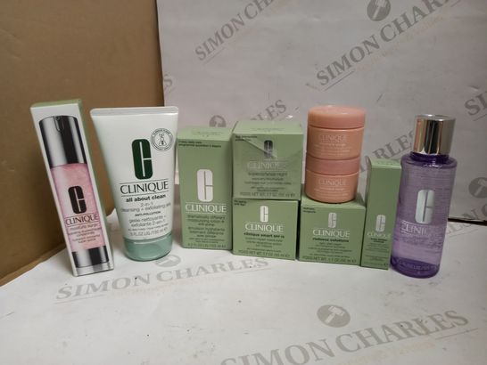 LOT OF APPROXIMATELY 10 CLINIQUE SKINCARE ITEMS