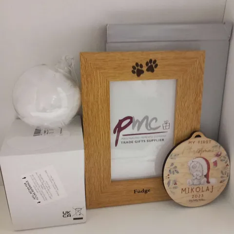 SEVEN ASSORTED PERSONALISED PRODUCTS TO INCLUDE; BICYCLE PUNCTURE REPAIR KIT, PICTURE FRAME AND CHRISTMAS DECOARTIONS