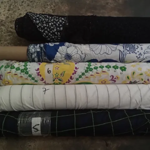 CAGE OF 5 ASSORTED KNIT PRINT FABRIC ROLLS