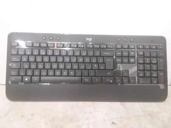 BOXED LOGITECH MK540 WIRELESS KEYBOARD 