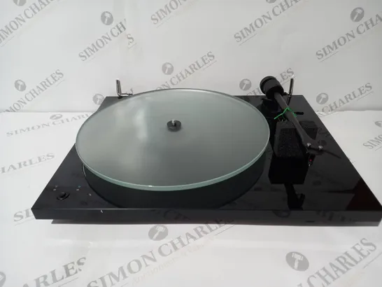 PRO-JECT T1 PHONO SB TURNTABLE IN BLACK