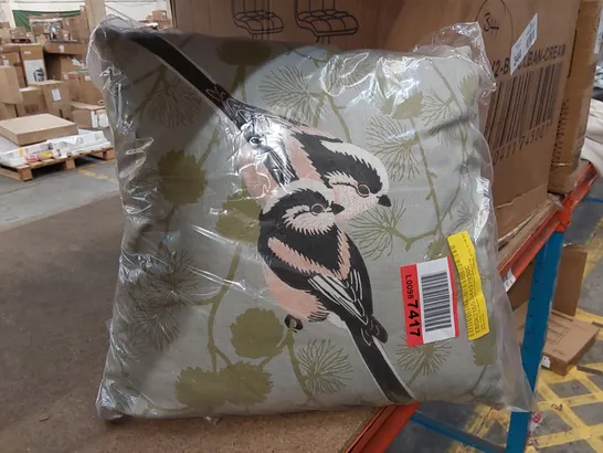 BAGGED LONG TAILED TITS SQUARE THROW CUSHION WITH FILLING (1 ITEM)