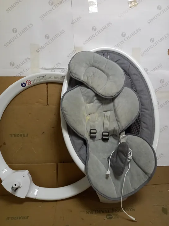 MUNCHKIN BLUETOOTH ENABLED LIGHTWEIGHT BABY SWING