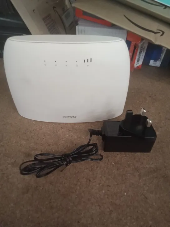 BOXED TENDA N300 WIFI 4G LTE ROUTER 