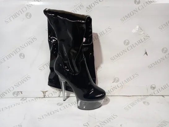 BOXED PAIR OF FASHION THIRSTY THIGH HIGH HEELS IN BLACK UK SIZE 5