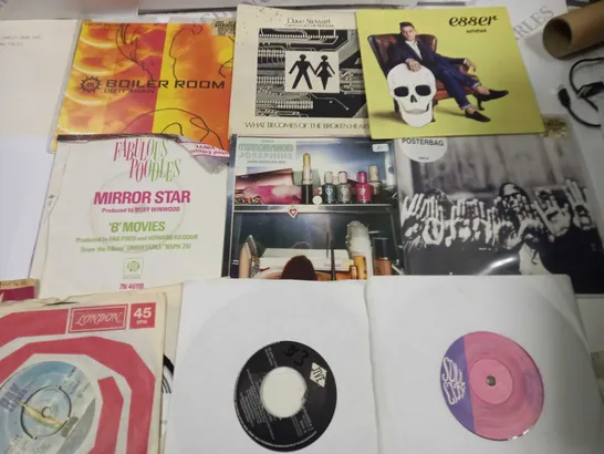 LOT OF 20 ASSORTED VINYL RECORDS TO INCLUDE TERRORVISION, DAVE STEWART AND MARC ALMOND