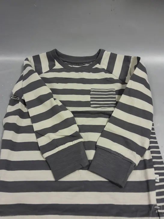 KIDLY LABEL LONG SLEEVE STRIPPED T-SHIRT - 4-5YRS 