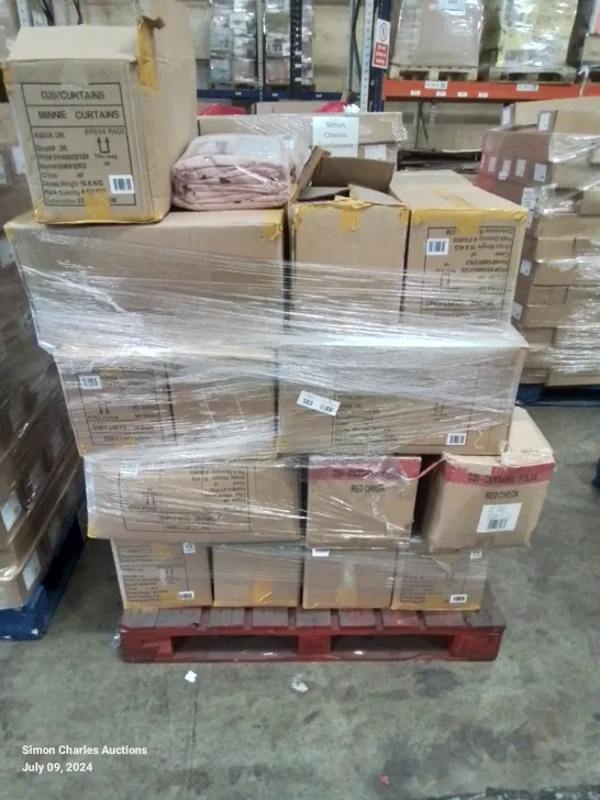 PALLET CONTAINING APPROXIMATELY 15 BOXES OF VARIOUS DESIGNED CURTAINS (SIZES AND COLOURS VARY)