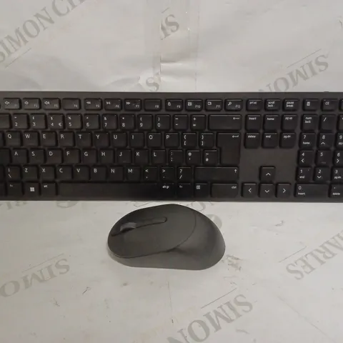 DELL WIRELESS KEYBOARD AND MOUSE SET 