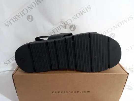 BOXED PAIR OF DUNE BLACK LEATHER PLATFORM SANDALS - SIZE 6