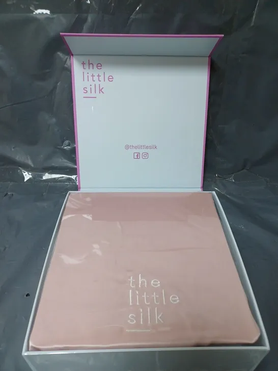 THE LITTLE SILK COT BED SPLITSHEET