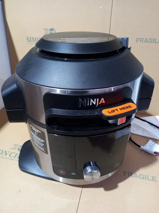 NINJA FOODI SMARTLID MULTI COOKER 